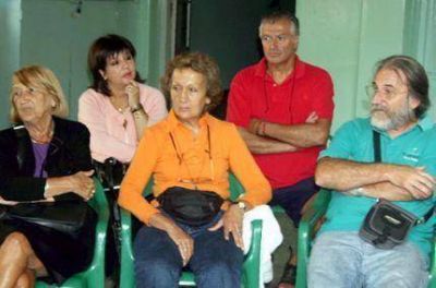 Vecinos de Plaza Mitre se movilizan por una mejor calidad de vida