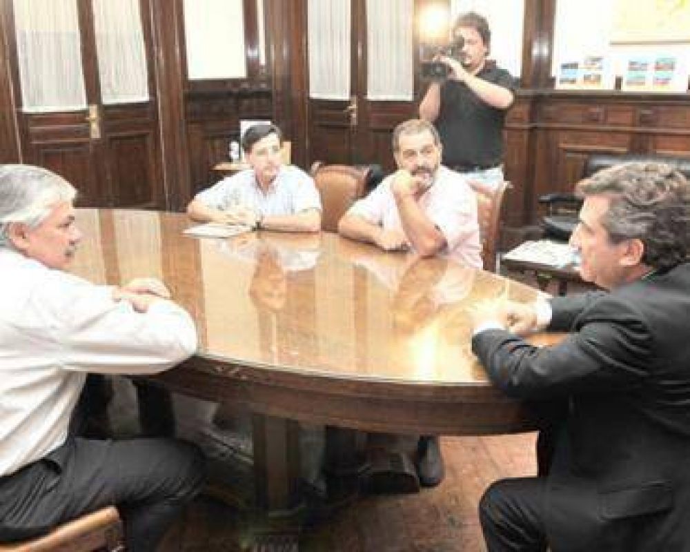 Aceleran el inicio de obras a trav�s de cooperativas