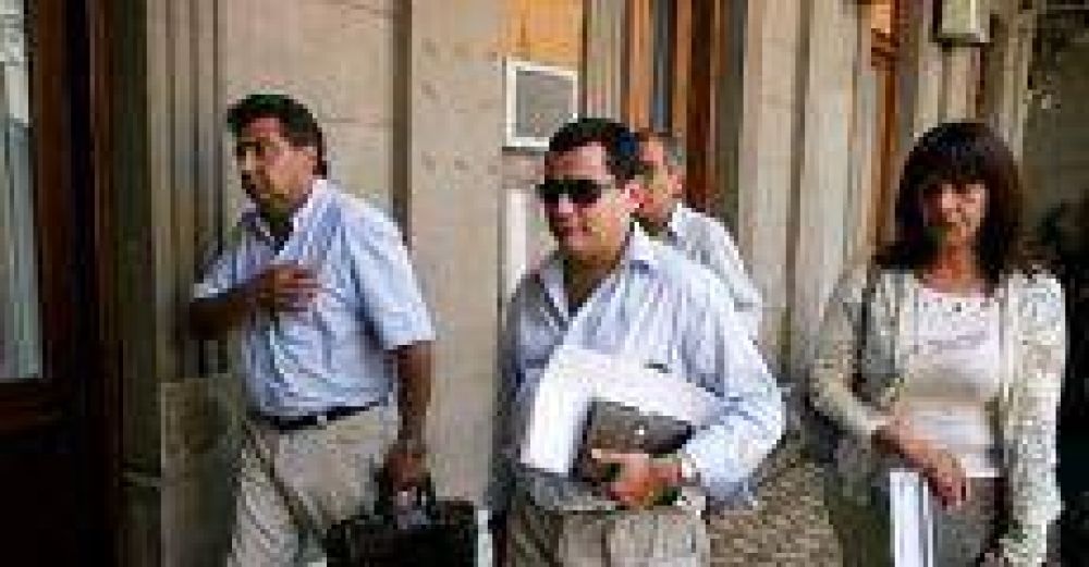 En julio el b�sico de los docentes pasar� de $750 a $950 
