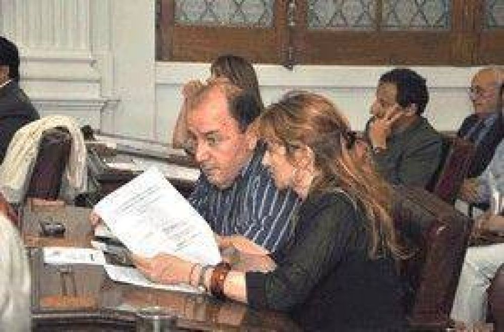 Contra la "irracional actitud de la oposici�n"