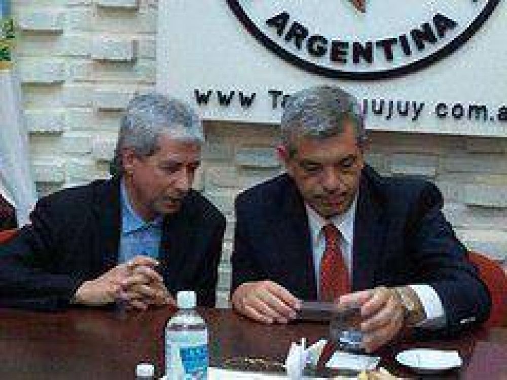 Tabacaleros juje�os impulsan con firmeza la definici�n del precio del tabaco