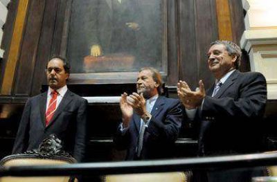 Mar de fondo entre Scioli, Balestrini y los diputados