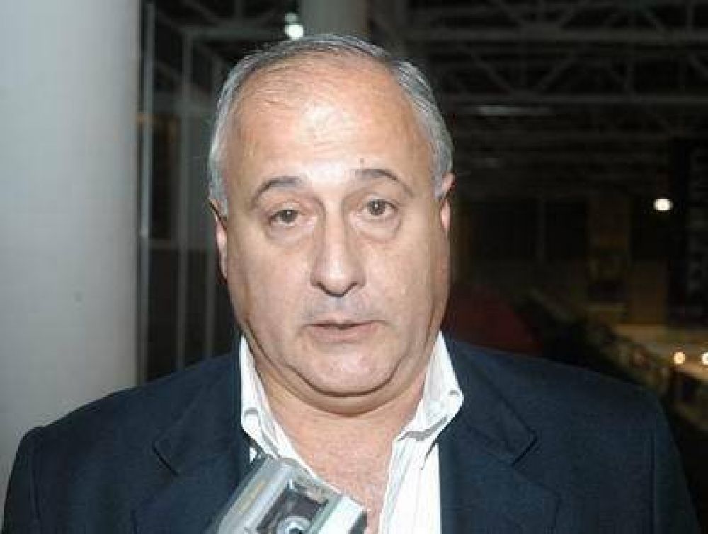 Oliv�colas condenan operativo chaque�o en una finca local