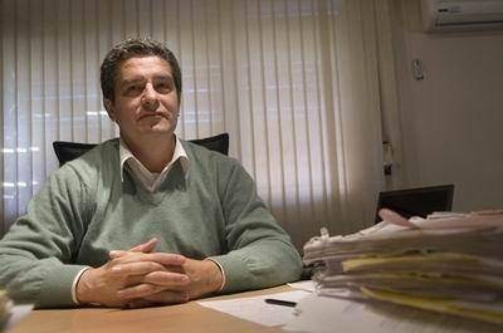 Zanotti neg� que la Provincia encargue "obras sin papeles"