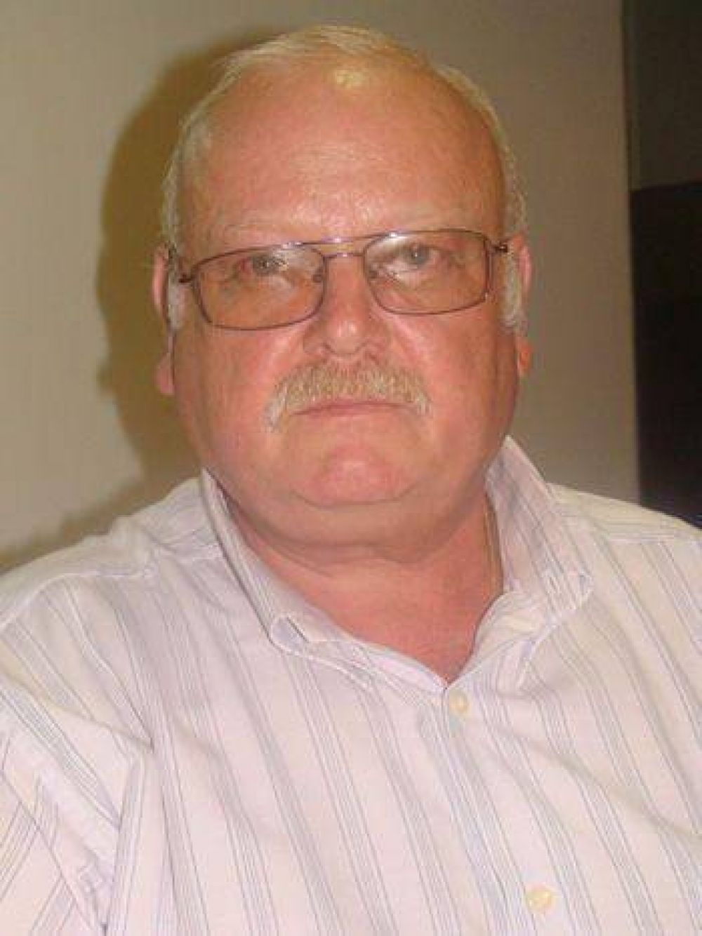 Un habitante de Ibarra acusa que "el Consejo Escolar no hace nada" y que "Salduondo se me esconde"