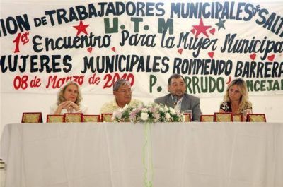 El Intendente Isa particip� del 1� Encuentro para la Mujer Municipal