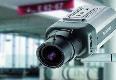 Quieren conocer el "alcance" de la contrataci�n de c�maras