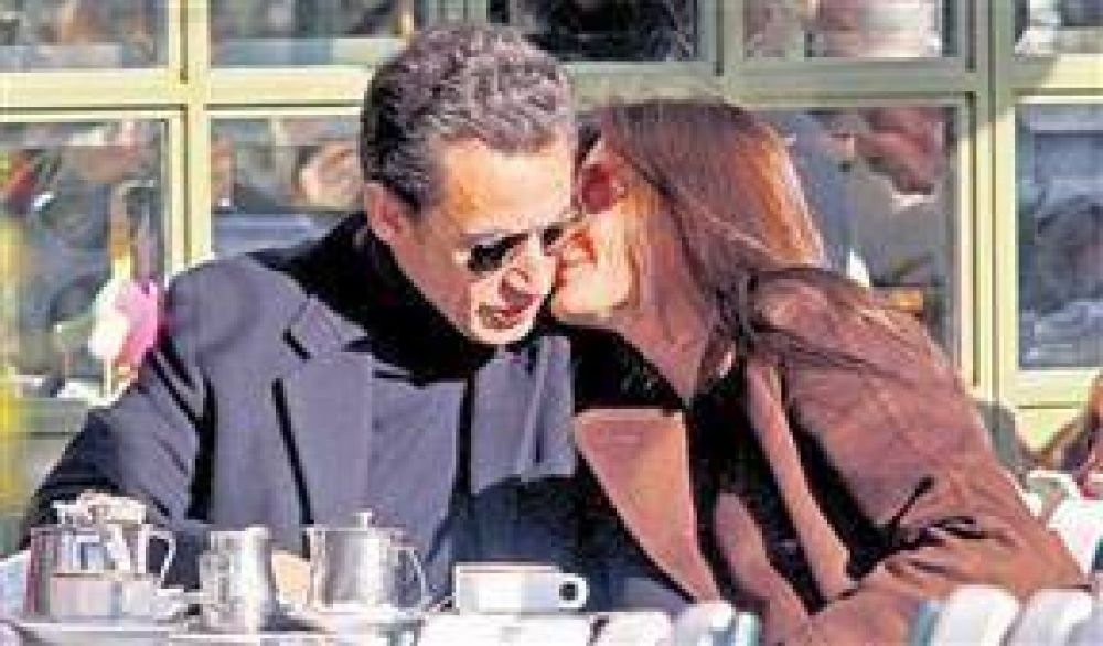 Rumores de infidelidad de Sarkozy y Carla Bruni