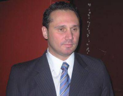 San Martin Entrevista Areses: "Salgo a desmentir la interna en el bloque terminantemente"