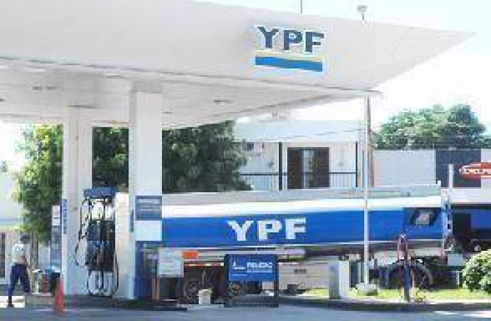 PROBLEMAS EN LAS ESTACIONES DE SERVICIO El desabastecimiento de combustibles se siente fuerte en Luj�n