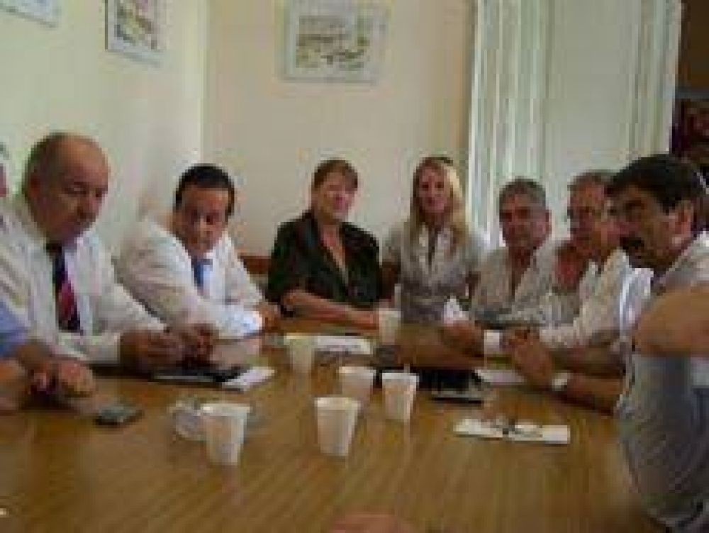 "Si se coparticipara el impuesto al cheque Areco podr�a recibir cerca de $1M al a�o" 