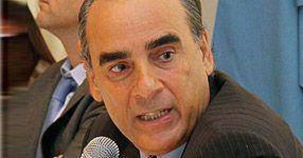  BROWN | ENCUENTRO EMPRESARIO Desde Adrogu�, Francos asegur� que la Provincia crecer� 5%