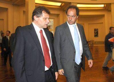 Scioli calific� de estrat�gicas a las cuestiones ambientales