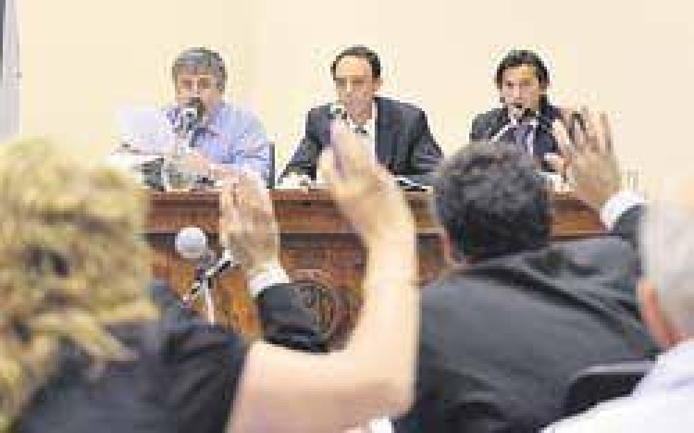 El CD aprob� aumentos en casi todas las tasas municipales
