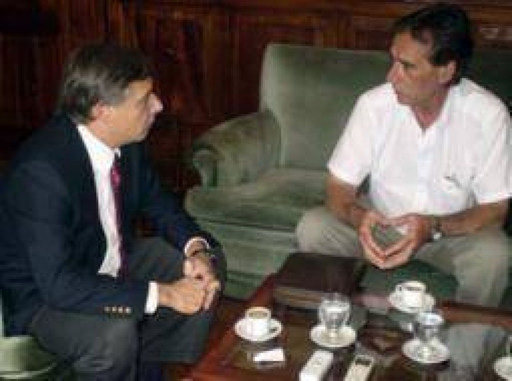 Benito Ju�rez: Intendente Gamaleri realiz� gestiones en La Plata