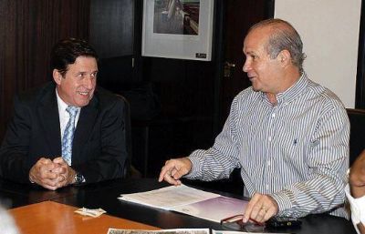 LAN�S SER� PARTE DEL POGRAMA PROVINCIAL DE URBANIZACI�N Y MEJORAMIENTO DE VILLAS