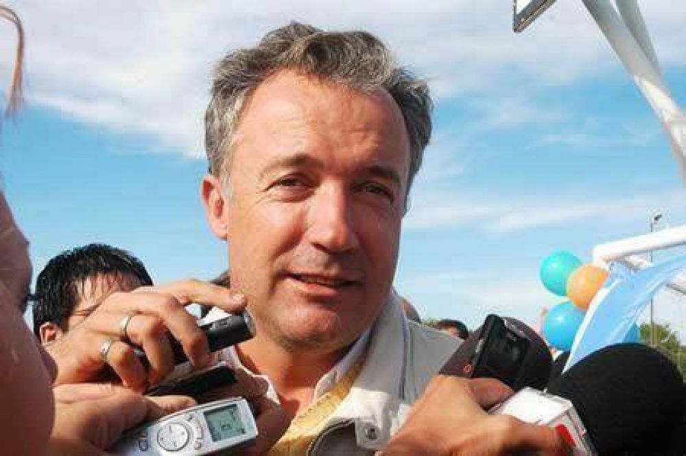 A pesar de la demora de partidas nacionales se terminar�n 500 viviendas en la provincia