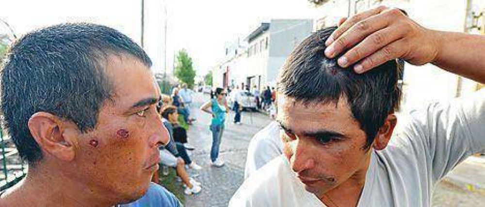 Balean a un barra de Estudiantes en otro captulo de la feroz interna
