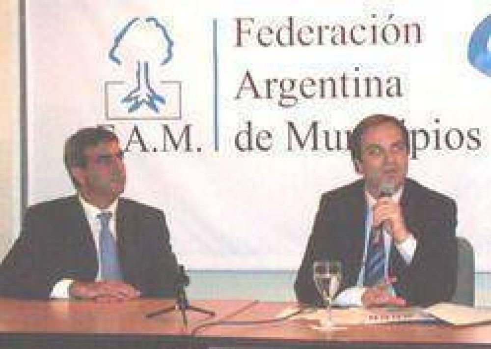 El Municipio particip� en Jornada sobre la Implementaci�n de la Asignaci�n Universal