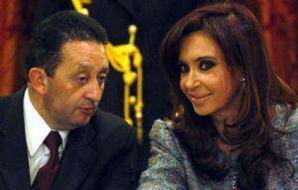 Jaque sale a militar la nueva coparticipaci�n que propone Kirchner