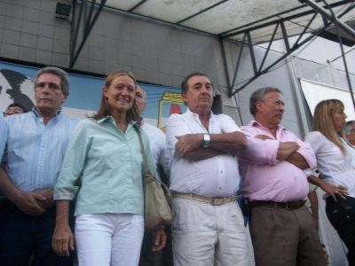 ADRIANA REJA HABLO DE DUHALDE 