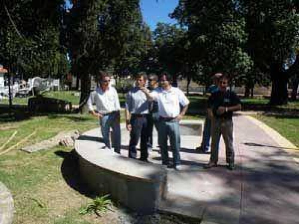 Para Semana Santa reinaugurar�an la plaza Espa�a