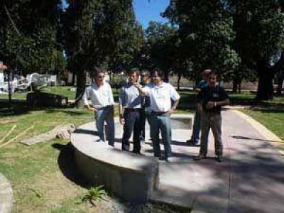 Para Semana Santa reinaugurar�an la plaza Espa�a