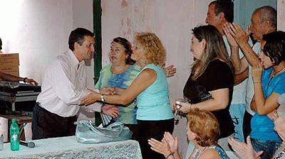 Giacomino eval�a cubrir siete cargos en la Justicia de Faltas