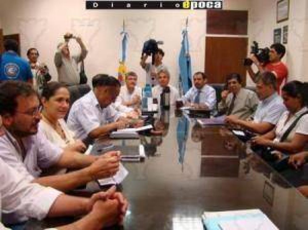 Docentes esperan oferta salarial inmediata