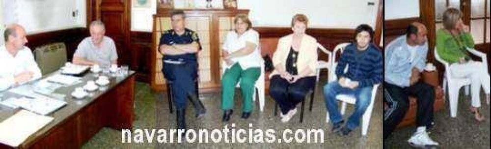 Reuni�n clave del Gobierno con la Polic�a local  