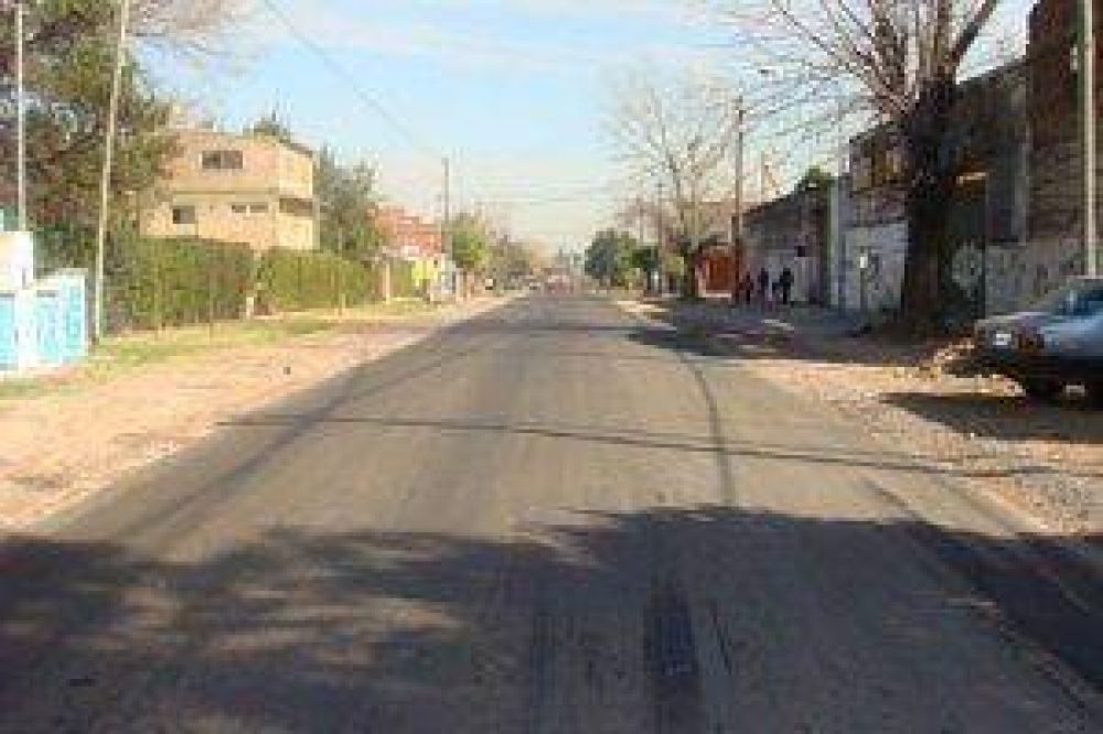 Contin�a el Plan de Asfaltos Vecinales en todo Tigre