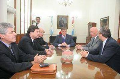 Conflicto Salarial: sin avances tras la reuni�n entre el gobierno y el justicialismo