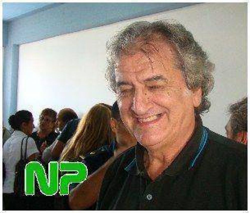 AGUST�N L�PEZ: "HAY MARIO ISHII PARA RATO"