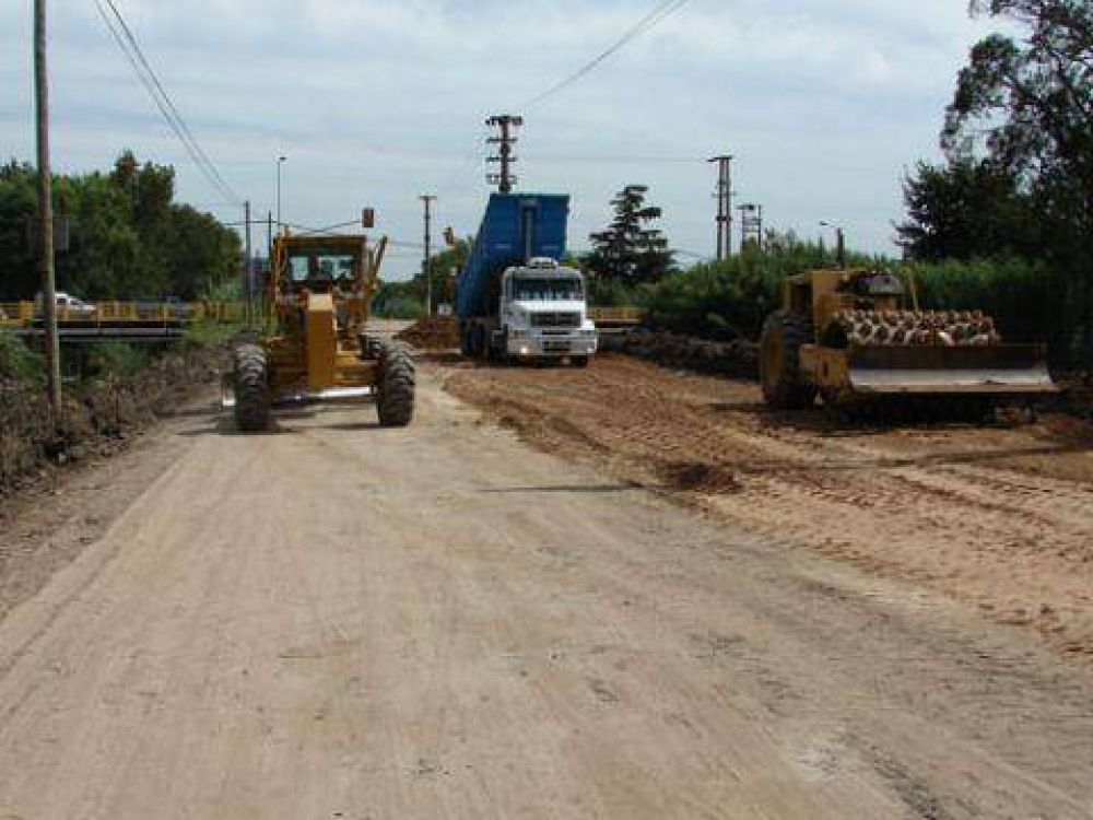  Viejo anhelao berissense Comenzaron los trabajos de construcci�n del Terrapl�n Costero