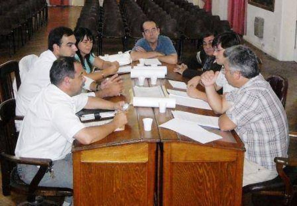 Comisi�n del HCD se reuni� por los Fedd Lots