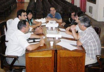 Comisi�n del HCD se reuni� por los Fedd Lots