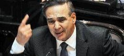  Amenazan con juicio pol�tico a un juez que fall� contra el oficialismo