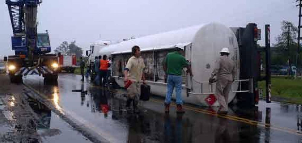 Pedido a De Vido por la falta de mantenimiento en la ruta nacional 34