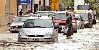 La inundaci�n sembr� caos en varios barrios