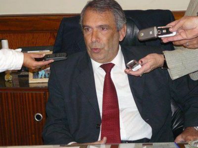 El intendente se refiri� a la nocturnidad y la responsabilidad de los padres