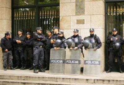Mar del Plata copada por la delincuencia luego de la partida de los 30 patrulleros y los "720 polic�as" que llegaron para el verano