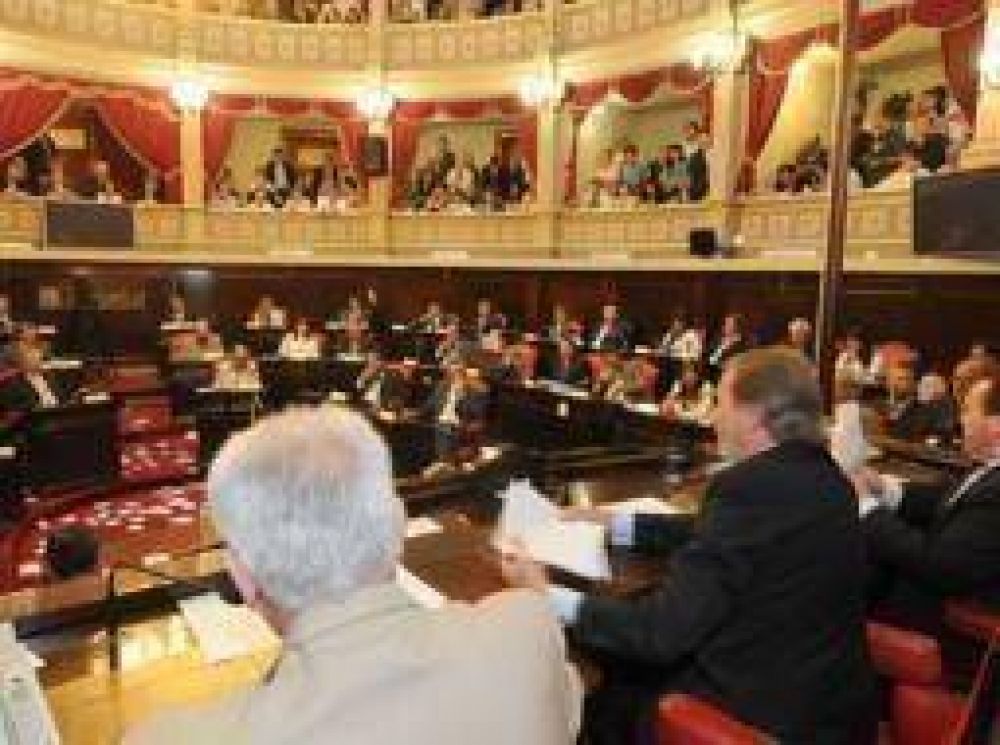 El Senado aprob� l�mites a las excarcelaciones