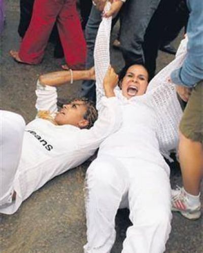 Violenta represi�n en Cuba contra las Damas de Blanco