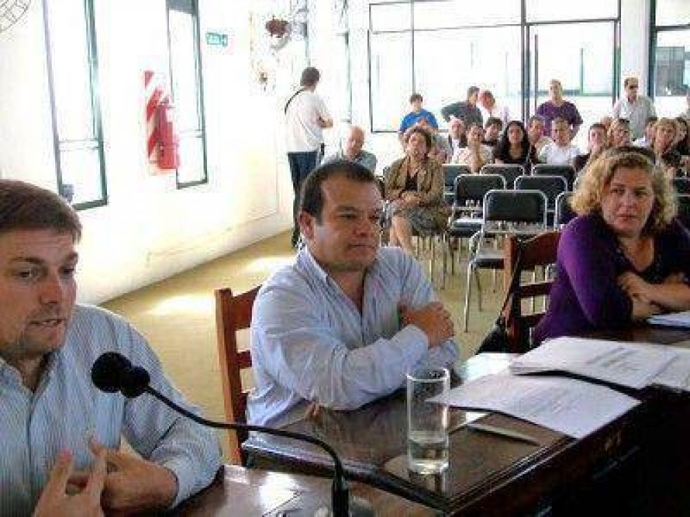 Bogado: "Metieron el proyecto por la ventana"