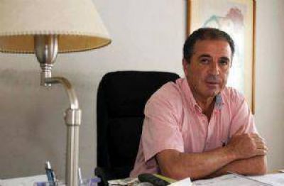 Luis Leiva: "No hay vocaci�n para igualar los servicios sociales b�sicos"