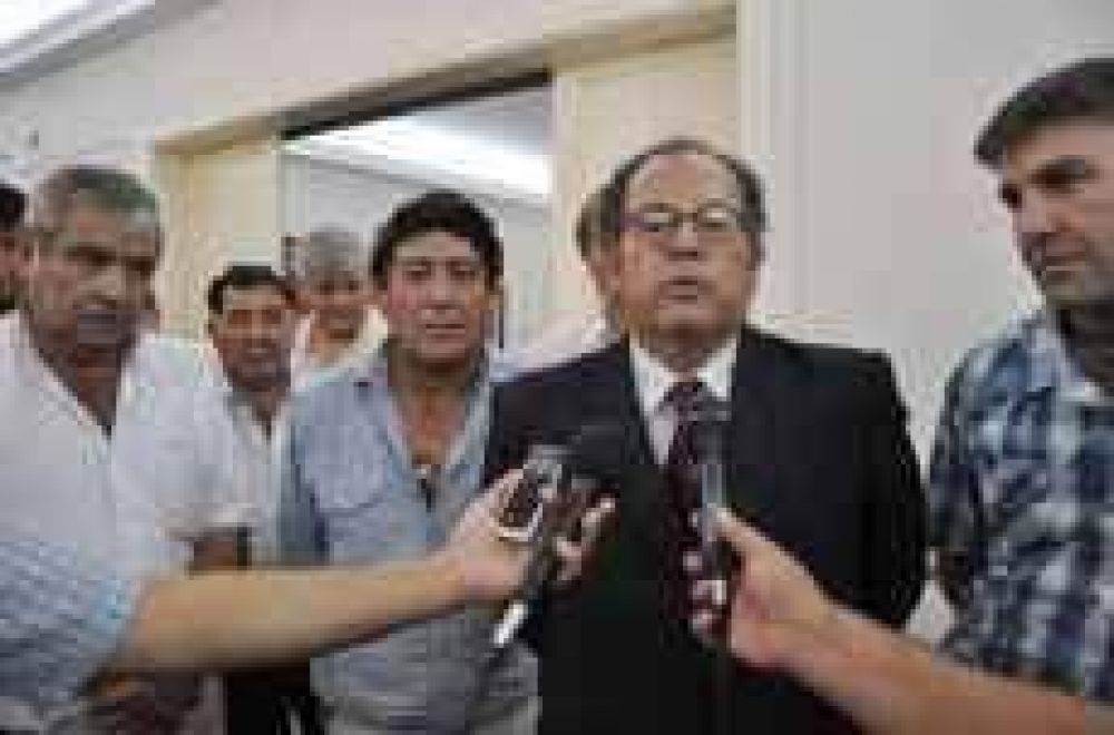 Beder recibi� proyecto estrat�gico para resguardar hacienda de los llanos
