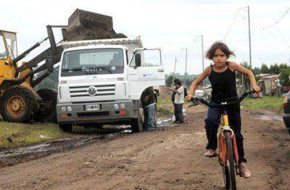 Jornada solidaria para limpiar un barrio que no tiene recolecci�n