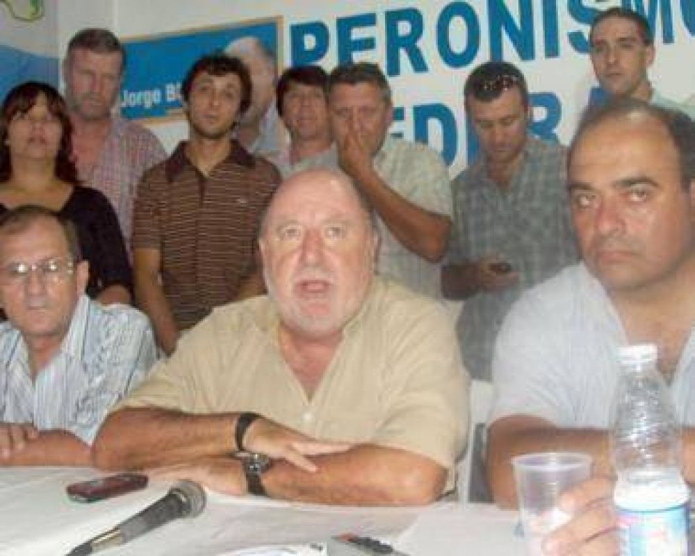 Busti abog� por un peronismo "del di�logo y del consenso"