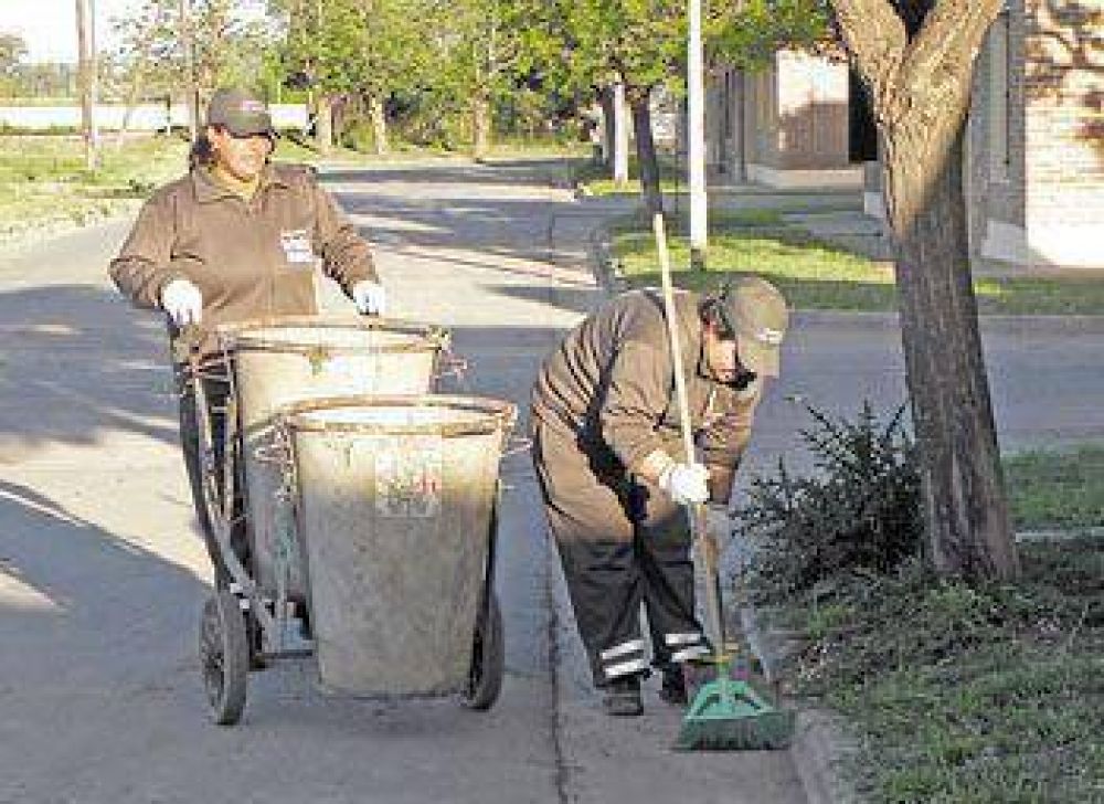 El barrido en las calles de la ciudad seguir� en manos de cooperativas 