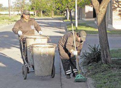 El barrido en las calles de la ciudad seguir� en manos de cooperativas 